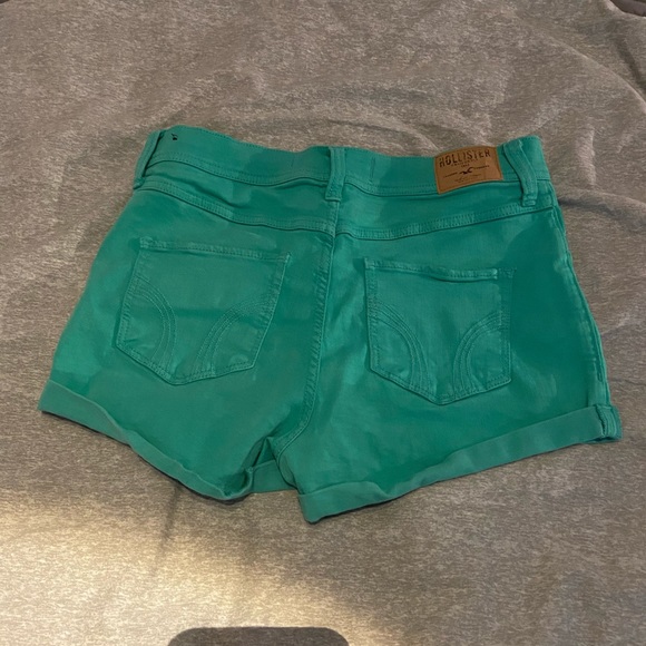 Hollister Shorts - Picture 3 of 3